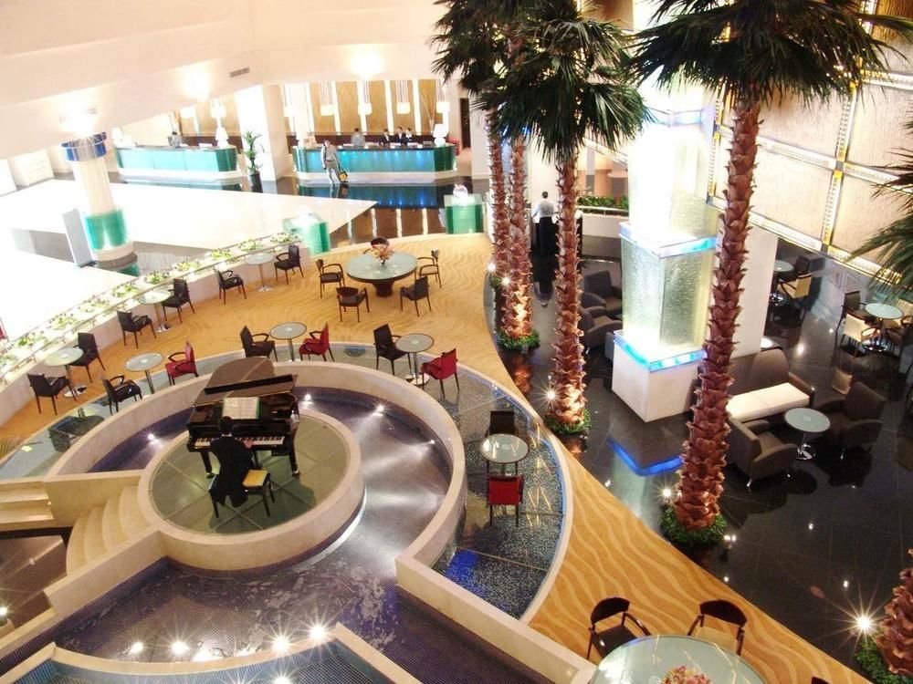 Dongguan Dongcheng International Hotel - Free Shuttle Buses For Executive Room Guests During Canton Fair Экстерьер фото